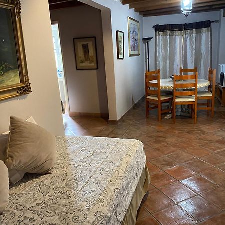 Hotel Ana Catalina And Suites San Miguel de Allende Exteriör bild